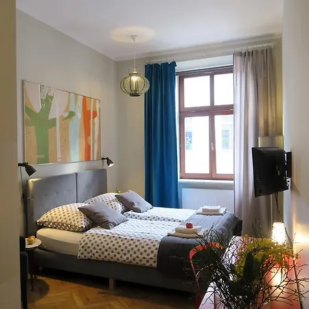 Pokoje Goscinne Poselska 20 Krakau Exterior foto